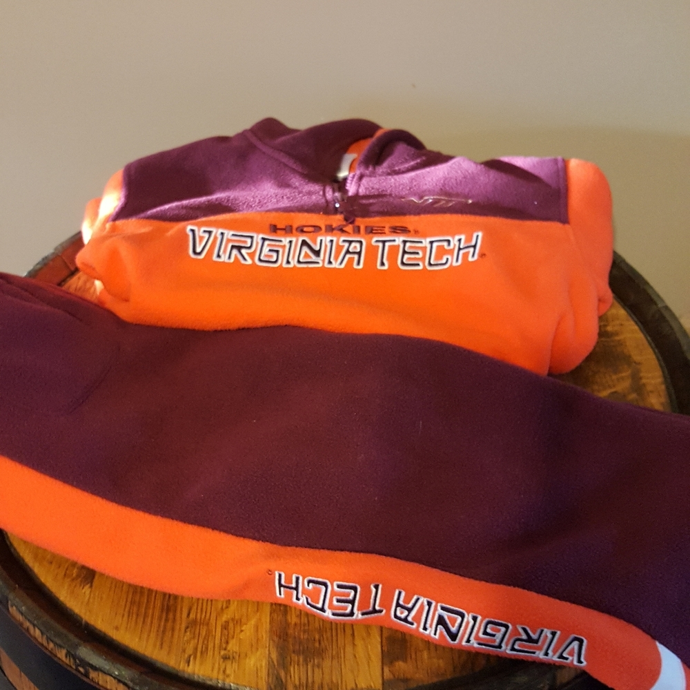Virginia Tech  size 7 fleece hoodie and pants